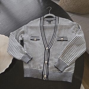 Tahari Navy White Striped Cardigan M Coastal Trend Old Money Model Off Duty Prep